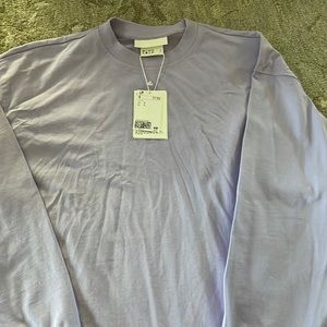 h and m lavender men’s crew neck size small